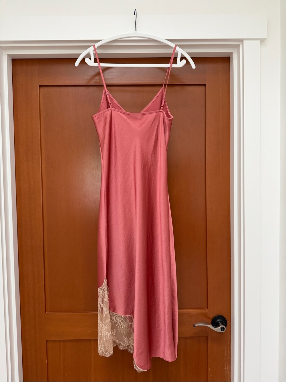 Wilfred Aritzia Sonnet Satin 90s Style Slip Dress with Asymetrical Lace Hem - Picture 6 of 7